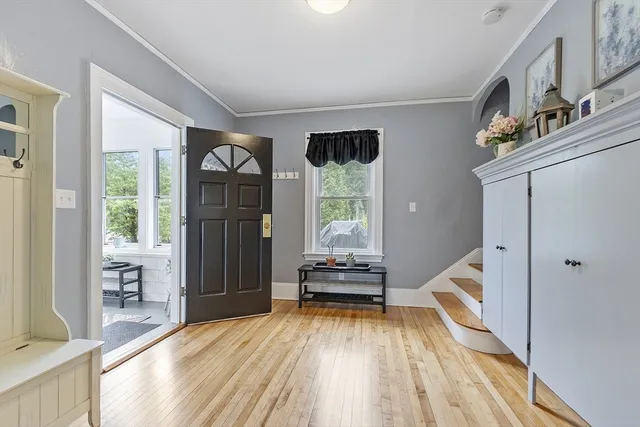 $589,900 | 830 Massachusetts Avenue, Lunenburg, MA 01462