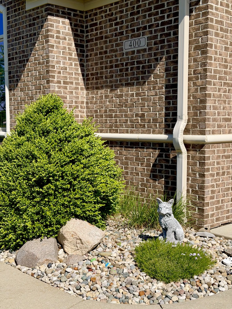 400 Constitution Boulevard Monticello, IL 61856 - Photo 5 of 58
