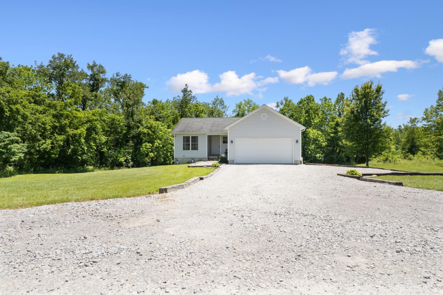 370 Wooded Run Road Felicity, OH 45120 - Photo 3 of 46