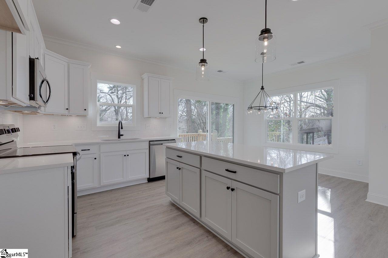 33 Hall Street Greenville, SC 29607 - Photo 11 of 20 Gallery Image 11