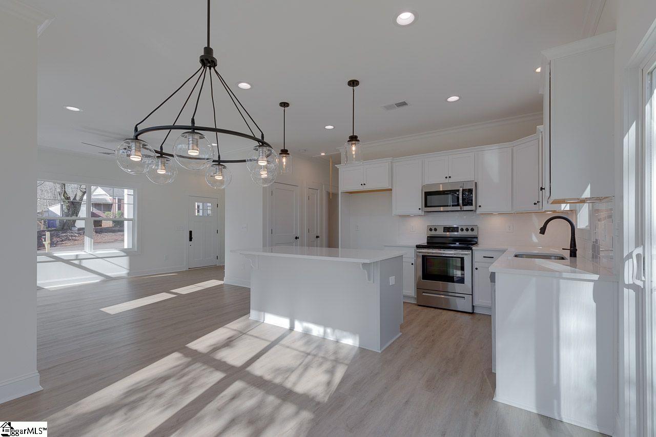 33 Hall Street Greenville, SC 29607 - Photo 8 of 20 Gallery Image 8
