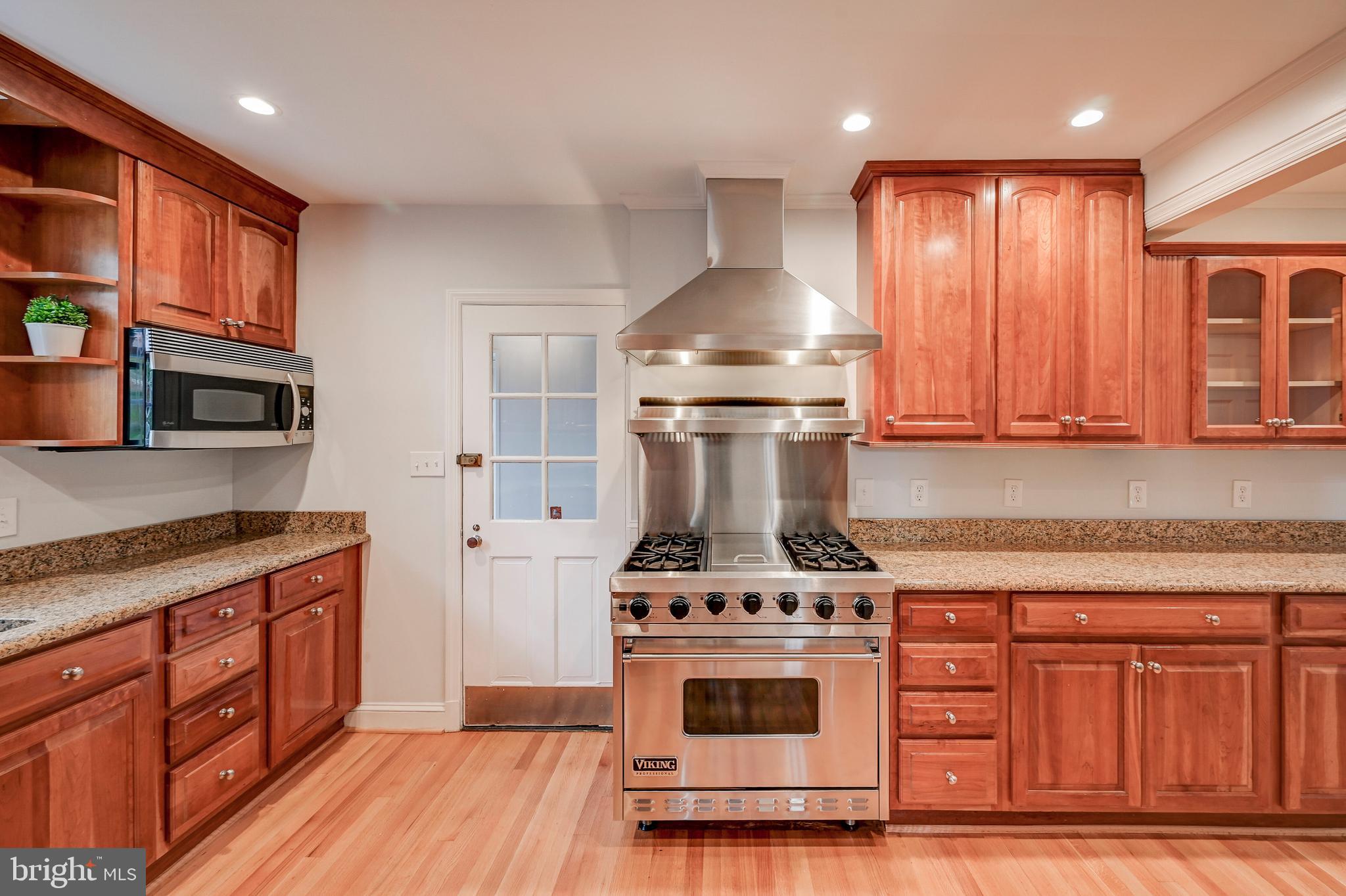 106 Upnor Road Baltimore, MD 21212 - Photo 17 of 55