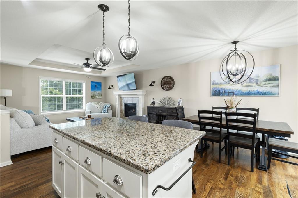 24969 West 148th Street Olathe, KS 66061 - Photo 13 of 46