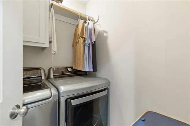 $405,000 | 24969 West 148th Street, Olathe, KS 66061