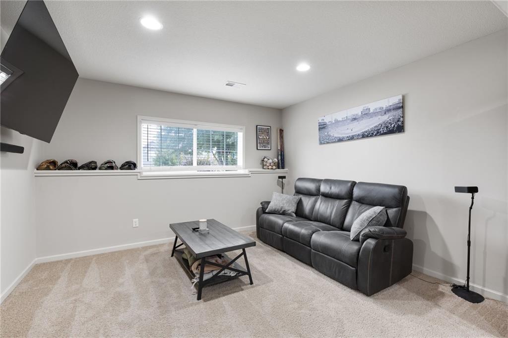 24969 West 148th Street Olathe, KS 66061 - Photo 26 of 46