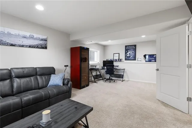 $405,000 | 24969 West 148th Street, Olathe, KS 66061