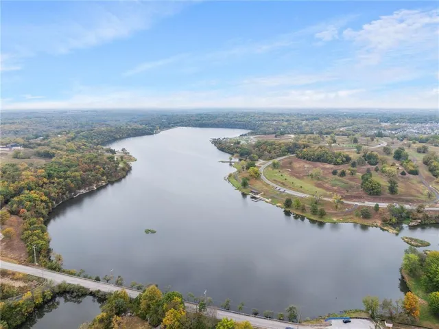 $405,000 | 24969 West 148th Street, Olathe, KS 66061