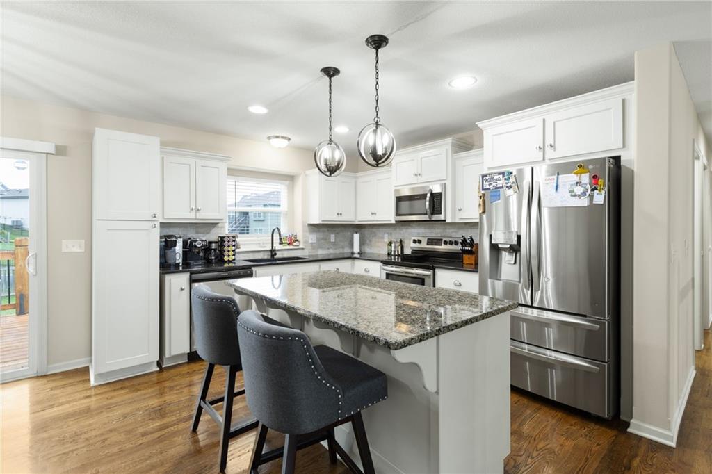 24969 West 148th Street Olathe, KS 66061 - Photo 9 of 46