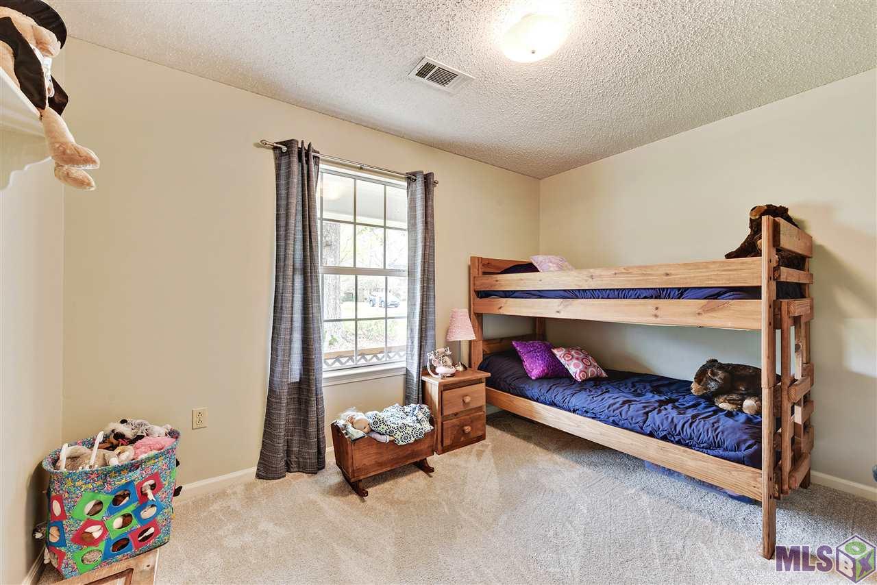 2932 Rene Beauregard Avenue Baton Rouge, LA 70820 - Photo 17 of 28 Gallery Image 17