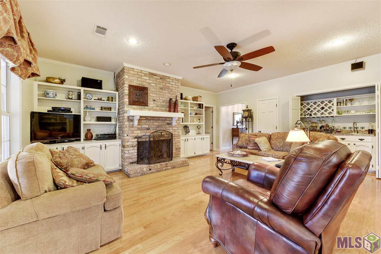 2932 Rene Beauregard Avenue Baton Rouge, LA 70820 - Photo 9 of 28 Gallery Image 9