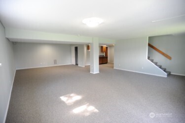2210 Martin Road Mount Vernon, WA 98273 - Photo 34 of 38 Gallery Image 34