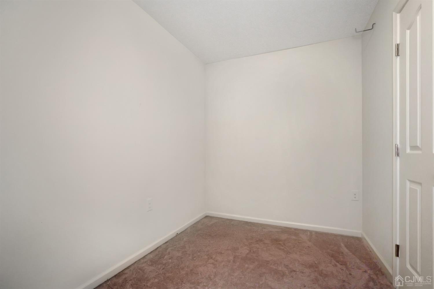 35 Diamond Spring Drive Monroe Township, NJ 08831 - Photo 18 of 32 a view of small space