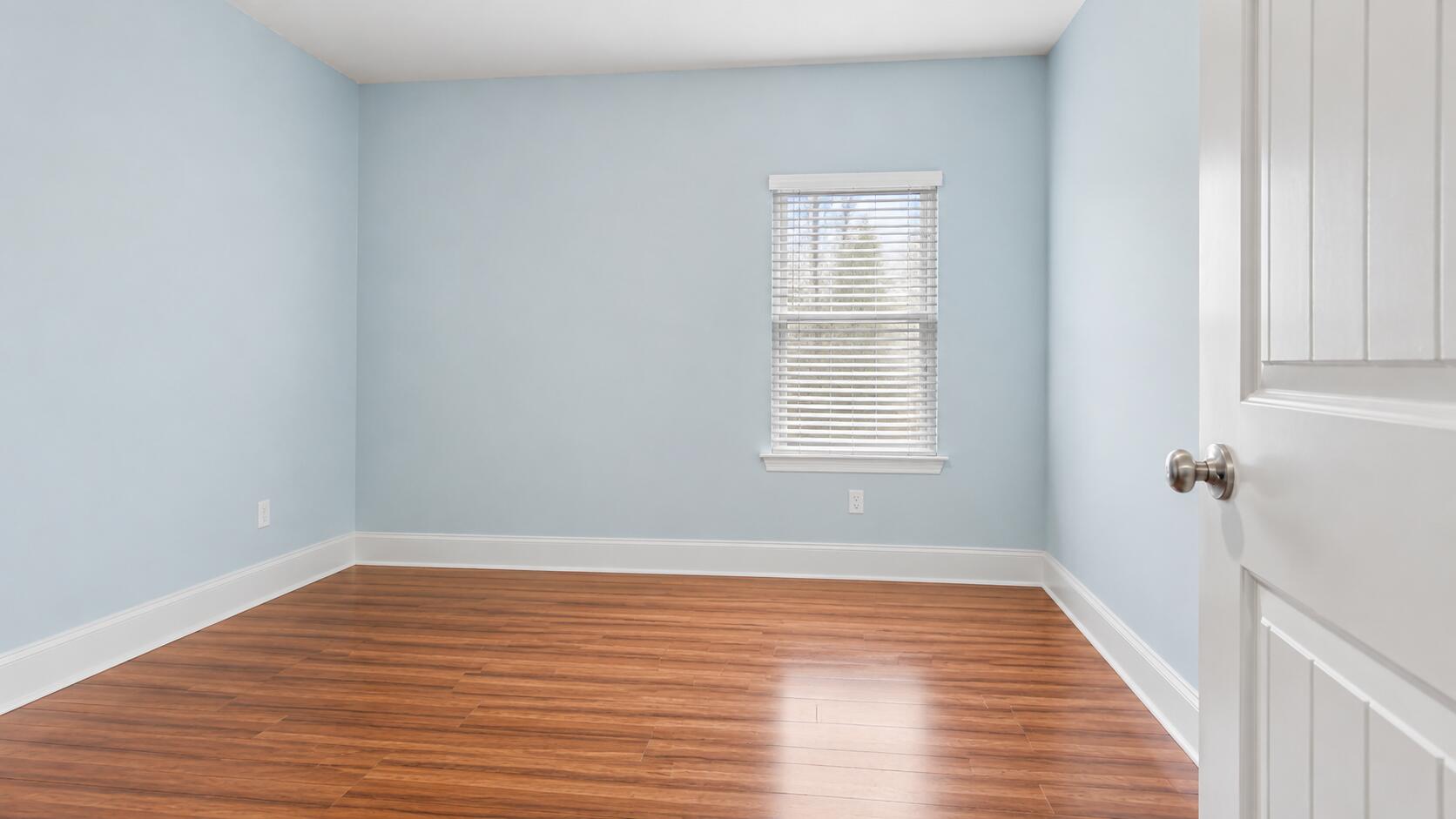 906 Symphony Way Freeport, FL 32439 - Photo 16 of 68 Guest Bedroom 2