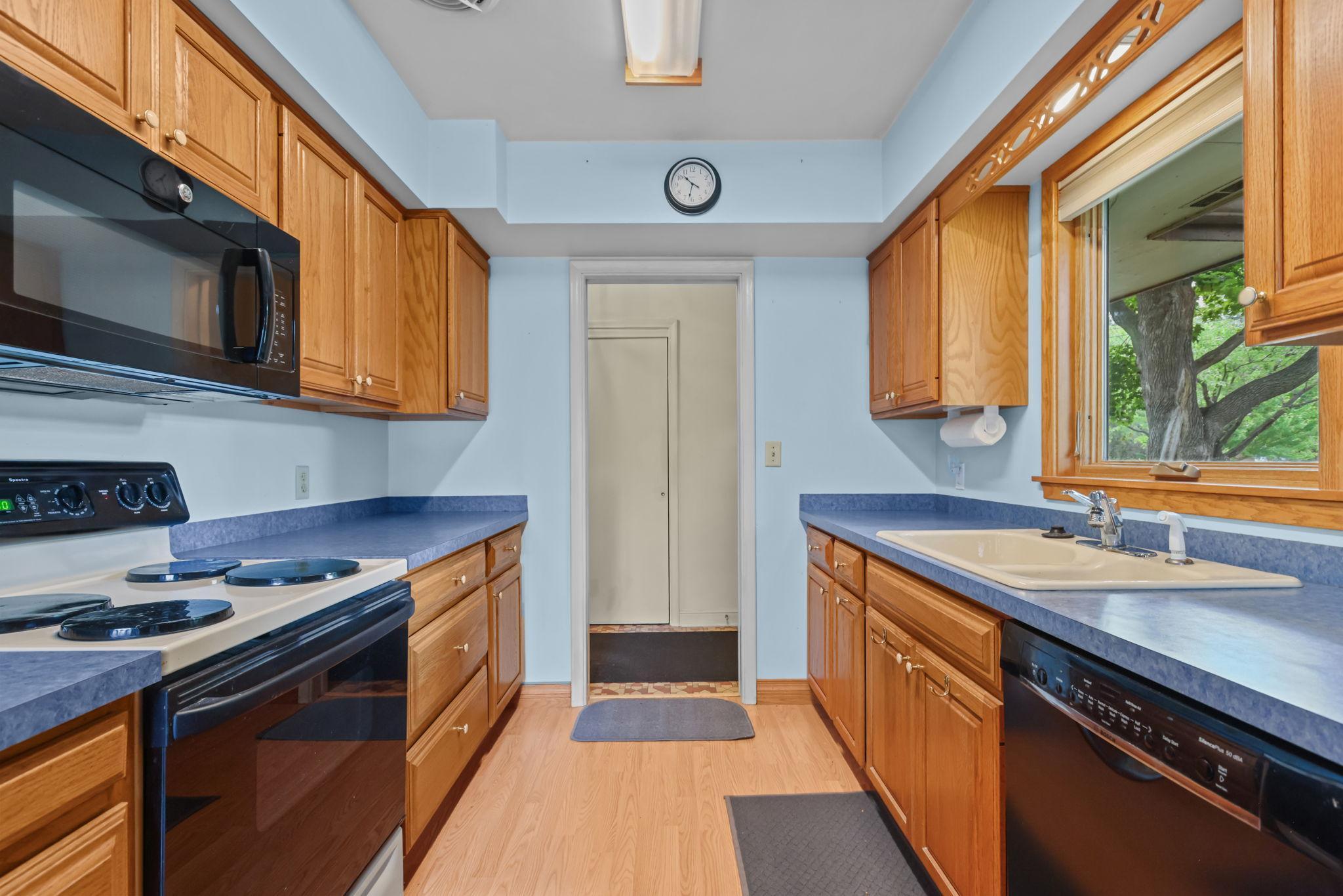 451 Rice Creek Terrace Northeast Fridley, MN 55432 - Photo 14 of 37 Gallery Image 14
