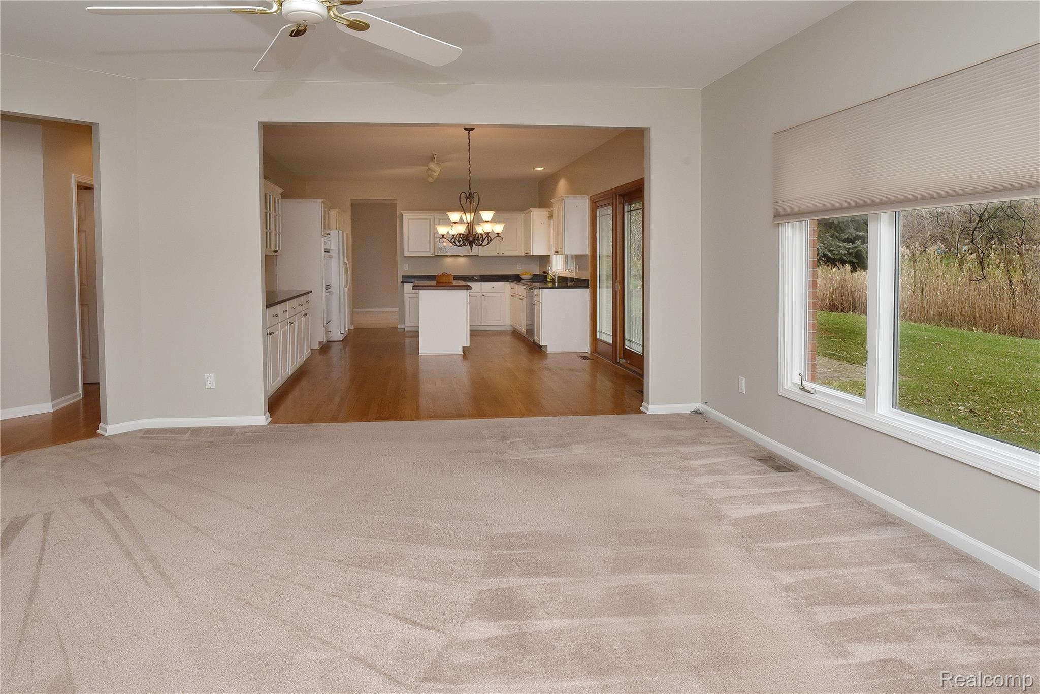 1093 Bloomview Circle Rochester, MI 48307 - Photo 19 of 41 1093 Bloomview_19.JPG