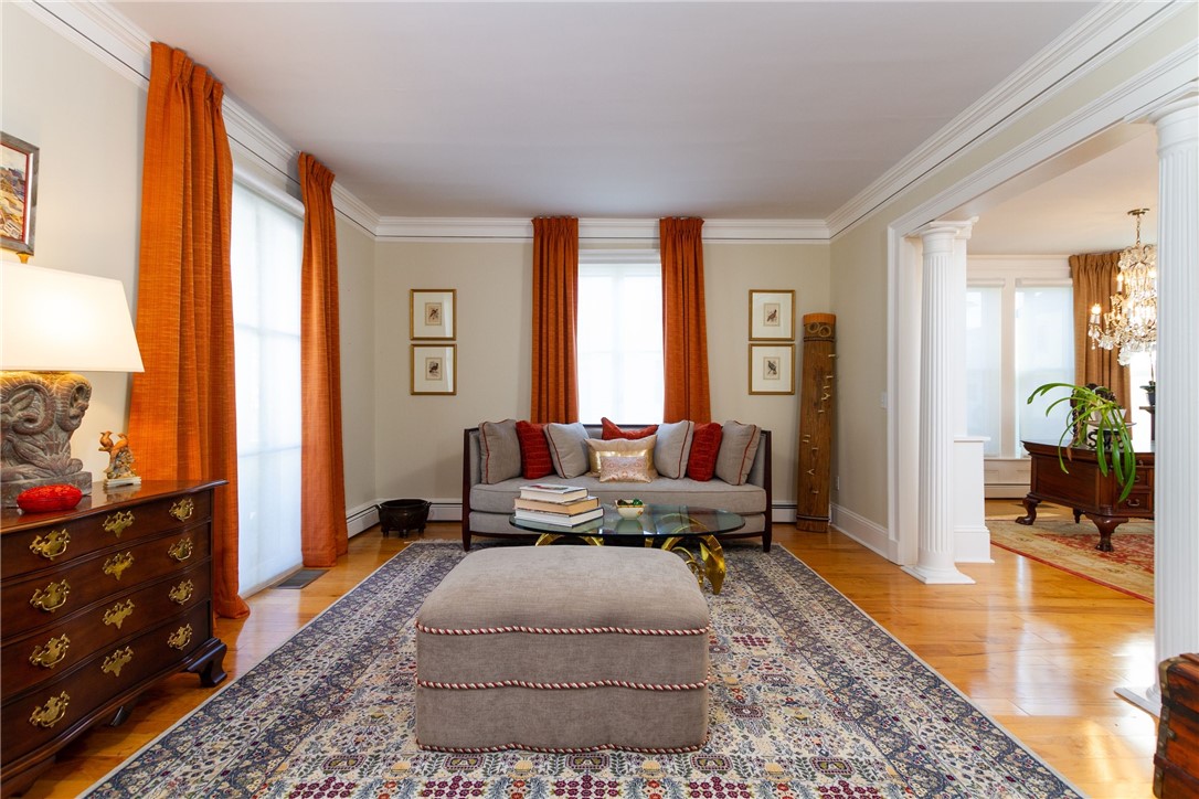 32 Broad Street Warren, RI 02885 - Photo 15 of 45 Parlor