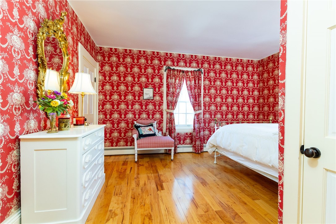 32 Broad Street Warren, RI 02885 - Photo 30 of 45 Bedroom 2