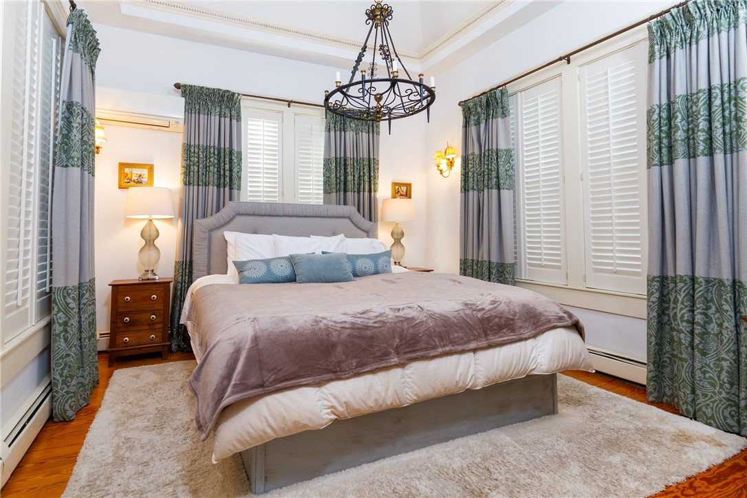 32 Broad Street Warren, RI 02885 - Photo 40 of 45 Primary bedroom - bedroom 5