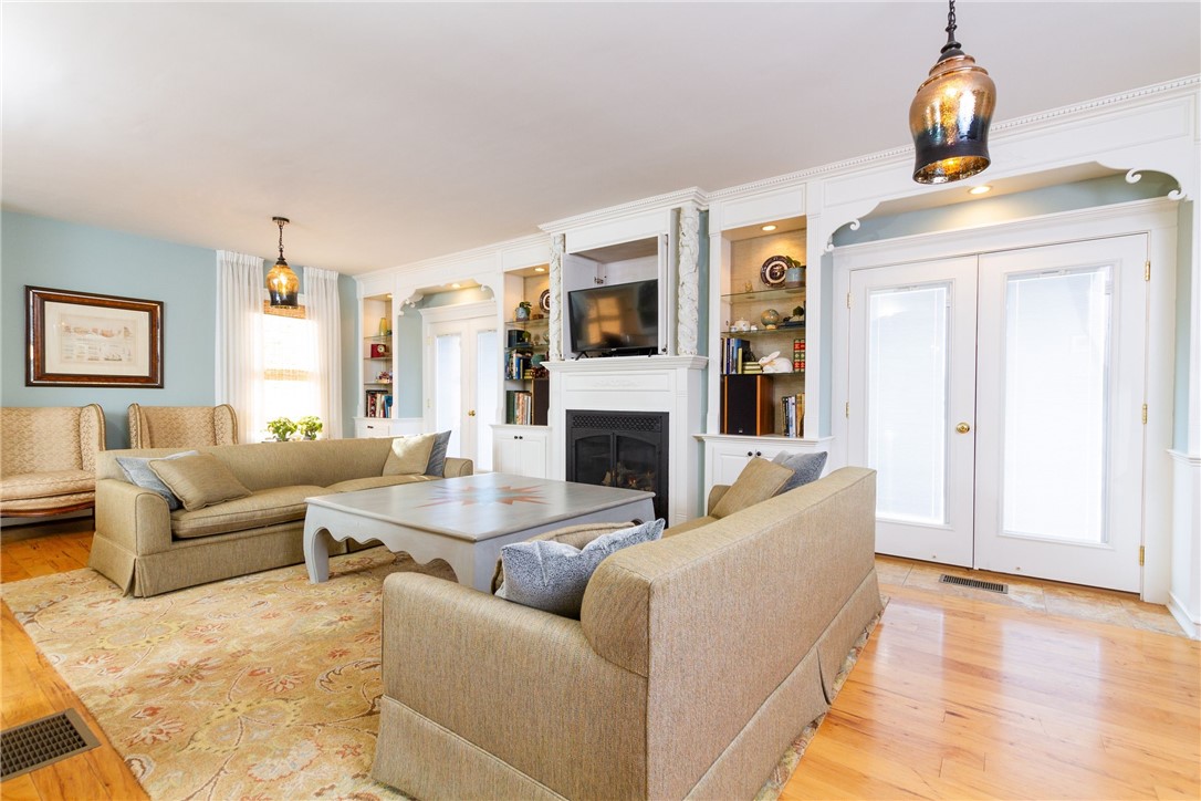 32 Broad Street Warren, RI 02885 - Photo 6 of 45 Family room with doors to back deck