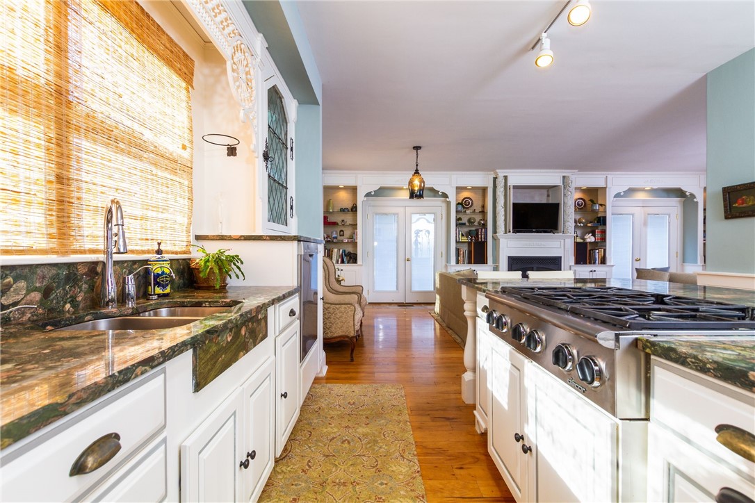 32 Broad Street Warren, RI 02885 - Photo 8 of 45 Kitchen and Family room