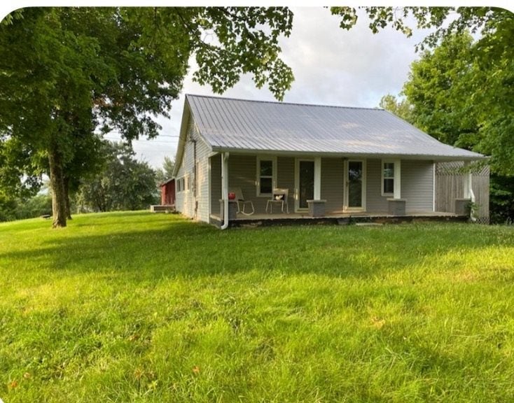 221 Lucas Road Glasgow, KY 42141 - Photo 1 of 1 Gallery Image 1