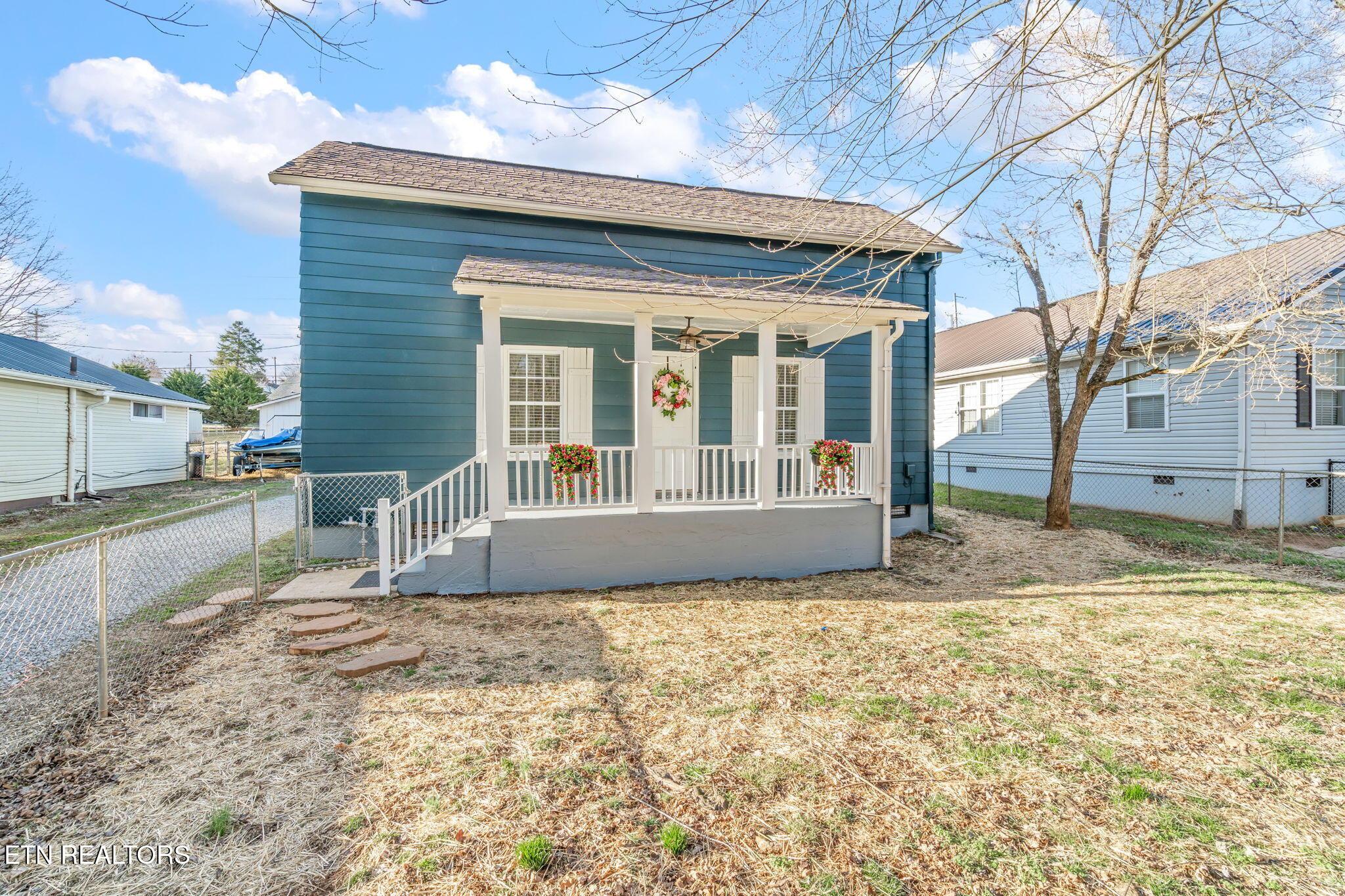 618 Steekee Road Loudon, TN 37774 - Photo 1 of 58 1-web-or-mls-618 Steekee Road-43