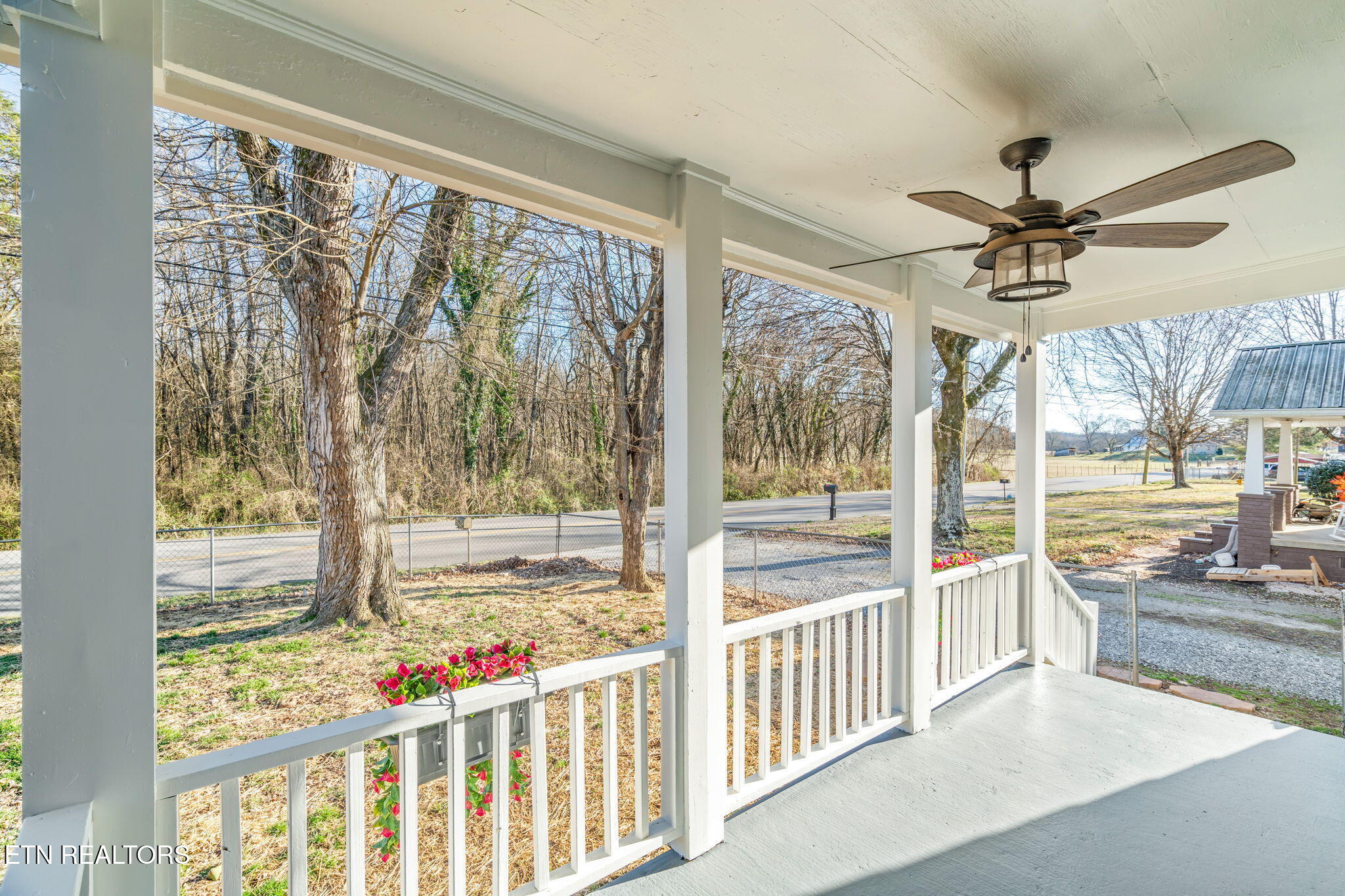 618 Steekee Road Loudon, TN 37774 - Photo 11 of 58 11-web-or-mls-618 Steekee Road-40