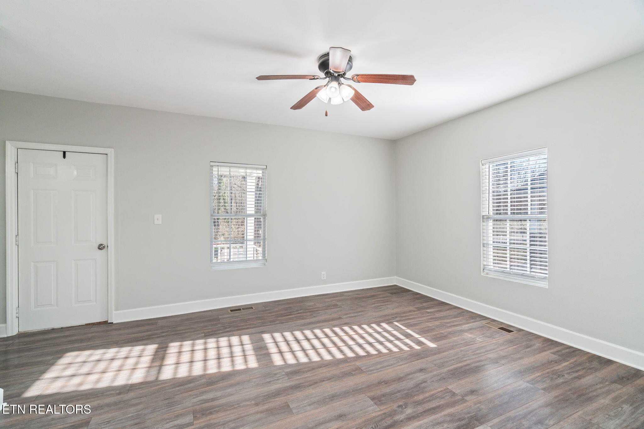 618 Steekee Road Loudon, TN 37774 - Photo 17 of 58 17-web-or-mls-618 Steekee Road-6