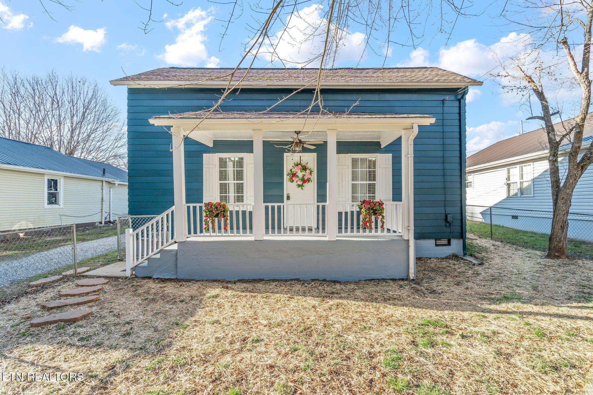 618 Steekee Road Loudon, TN 37774 - Photo 3 of 58 3-web-or-mls-618 Steekee Road-45