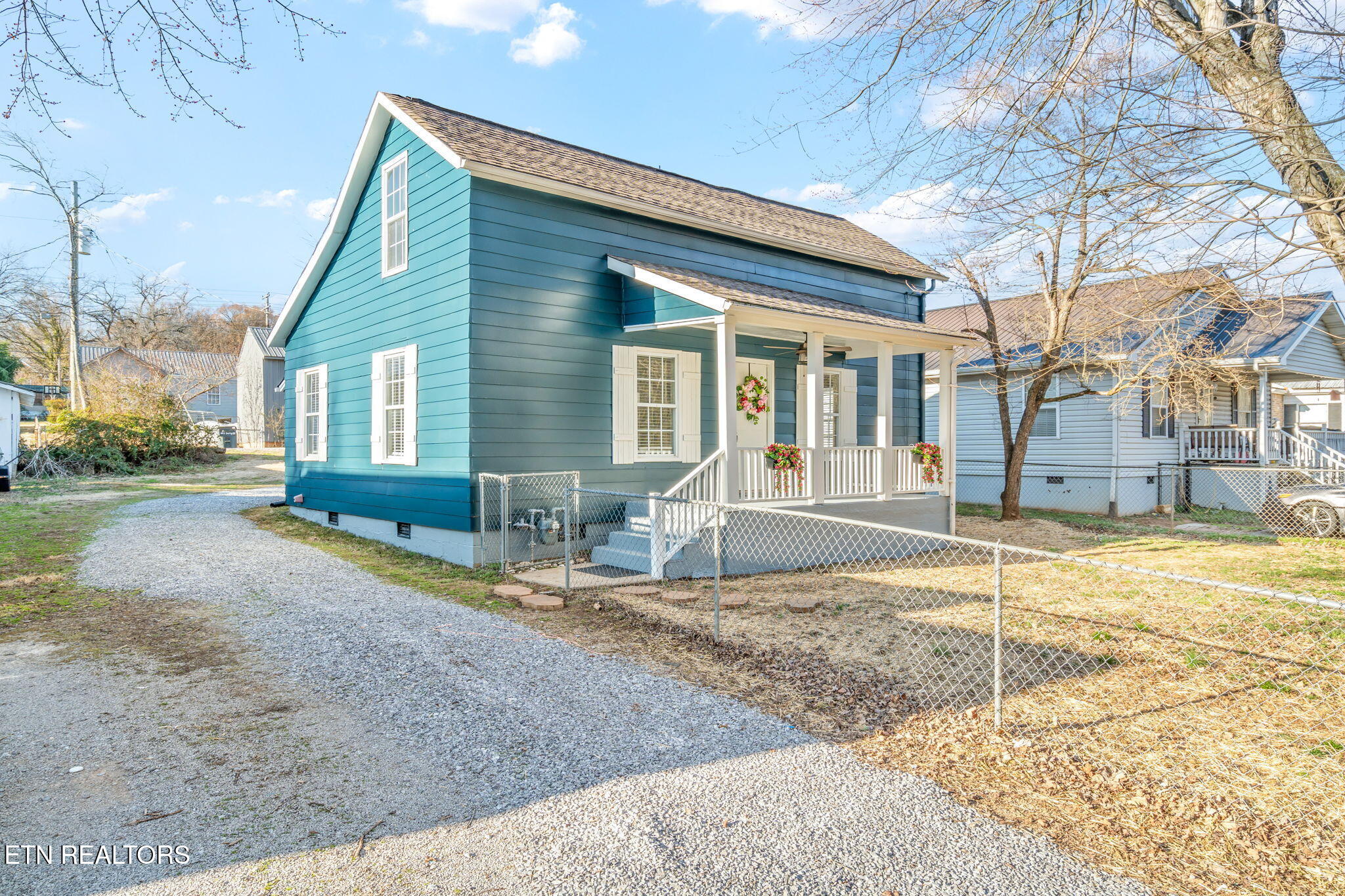 618 Steekee Road Loudon, TN 37774 - Photo 6 of 58 6-web-or-mls-618 Steekee Road-48