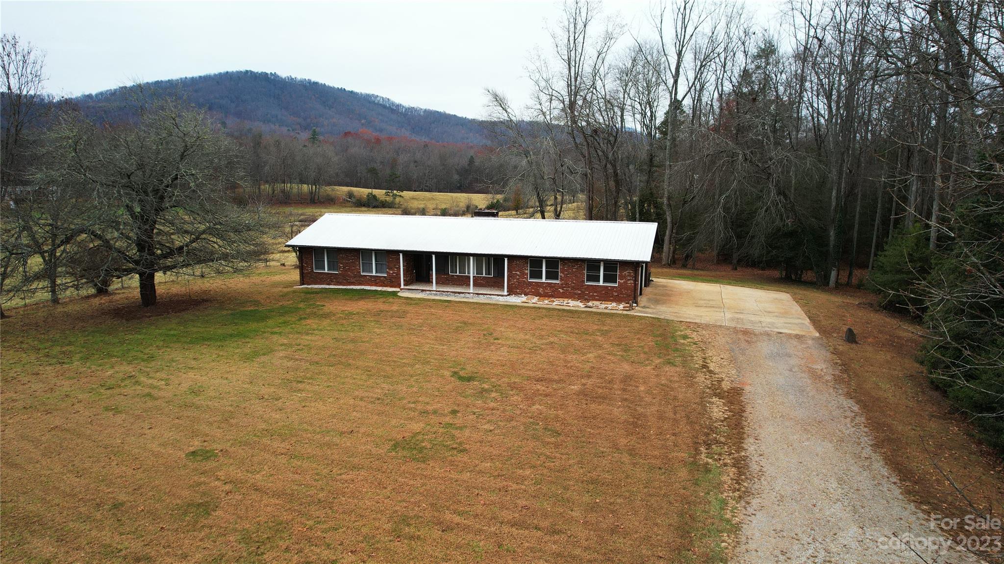 452 Marler Road Marion, NC 28752 - Photo 2 of 48 Gallery Image 2