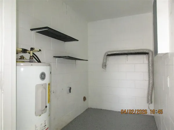 $2,050 | 2600 London Bridge Court, Orlando, FL 32837