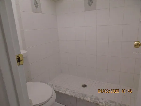 $2,050 | 2600 London Bridge Court, Orlando, FL 32837