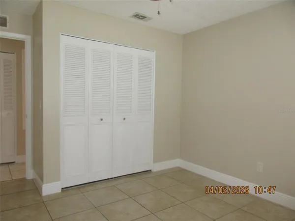 $2,050 | 2600 London Bridge Court, Orlando, FL 32837