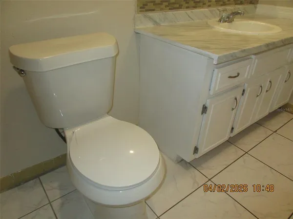 $2,050 | 2600 London Bridge Court, Orlando, FL 32837