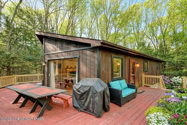 $324,000 | 56 Dryden Drive, Albrightsville, PA 18210