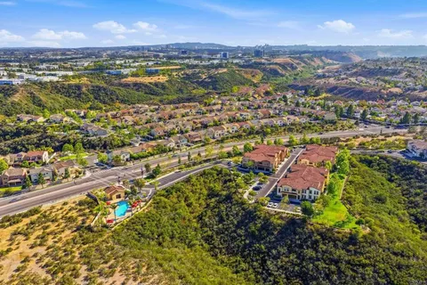 $895,000 | 11130 Taloncrest Way, Unit 19, San Diego, CA 92126