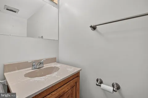 $389,900 | 5614 Thicket Lane, Columbia, MD 21044