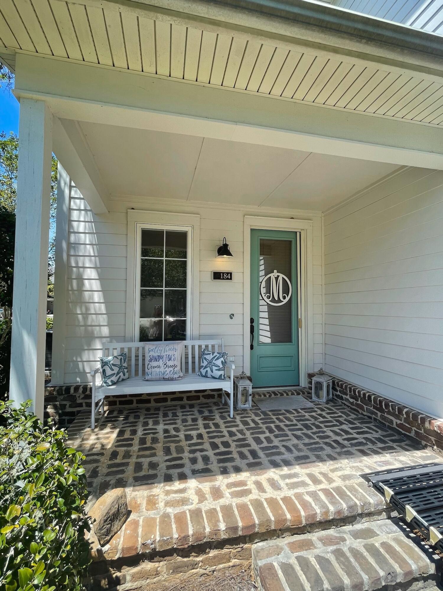 184 South Zander Way Santa Rosa Beach, FL 32459 - Photo 6 of 36 a front view of a house