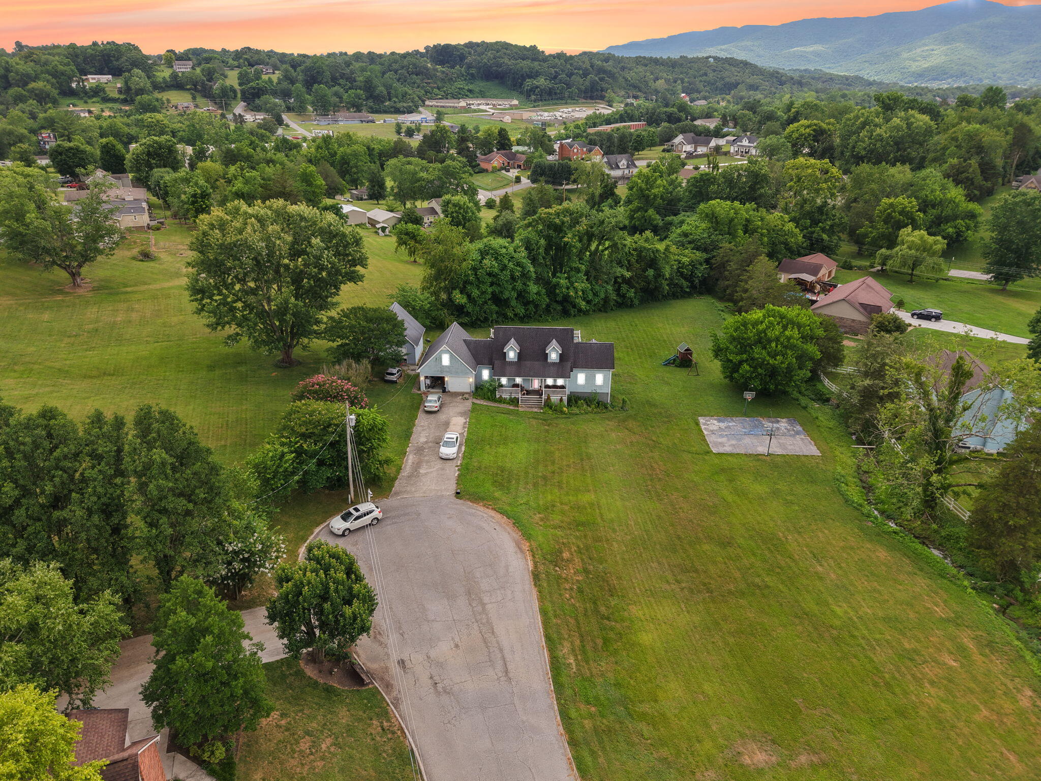 314 Springfield Lane Jacksboro, TN 37757 - Photo 32 of 33 126-web-or-mls-DJI_20260622122054_0105_D