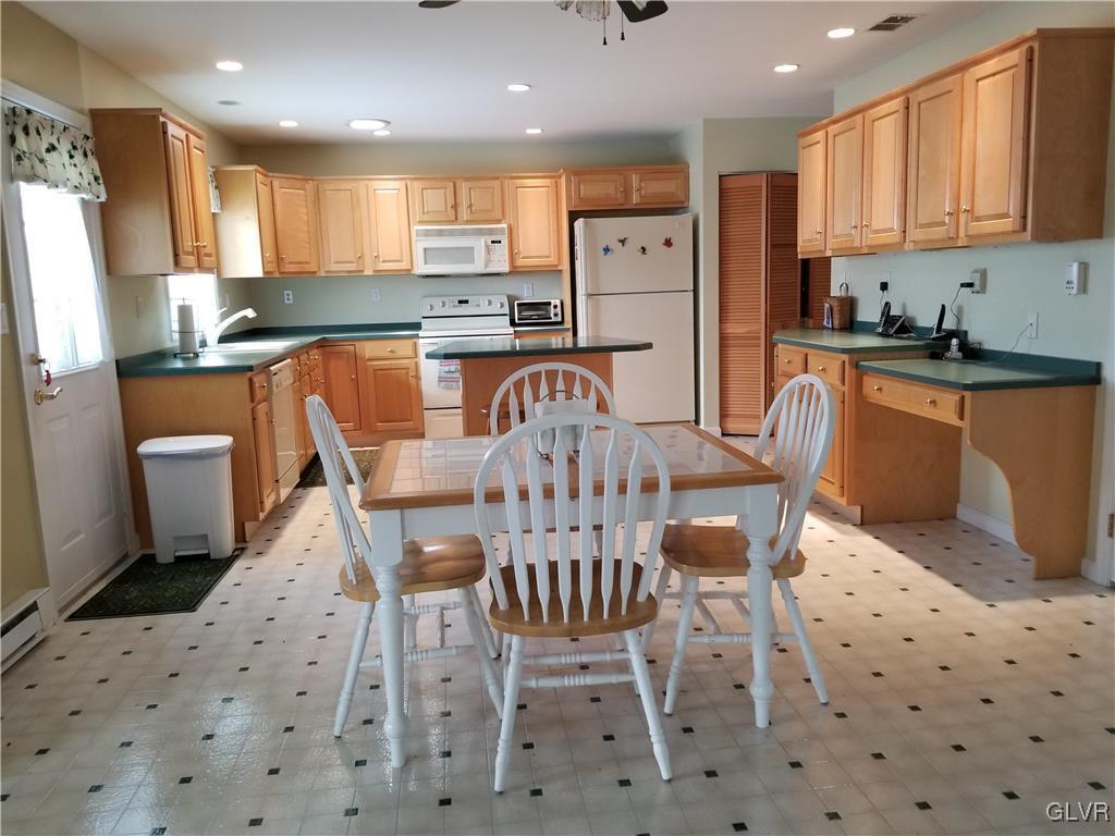 4001 Mink Road Emmaus, PA 18049 - Photo 10 of 23 Gallery Image 10