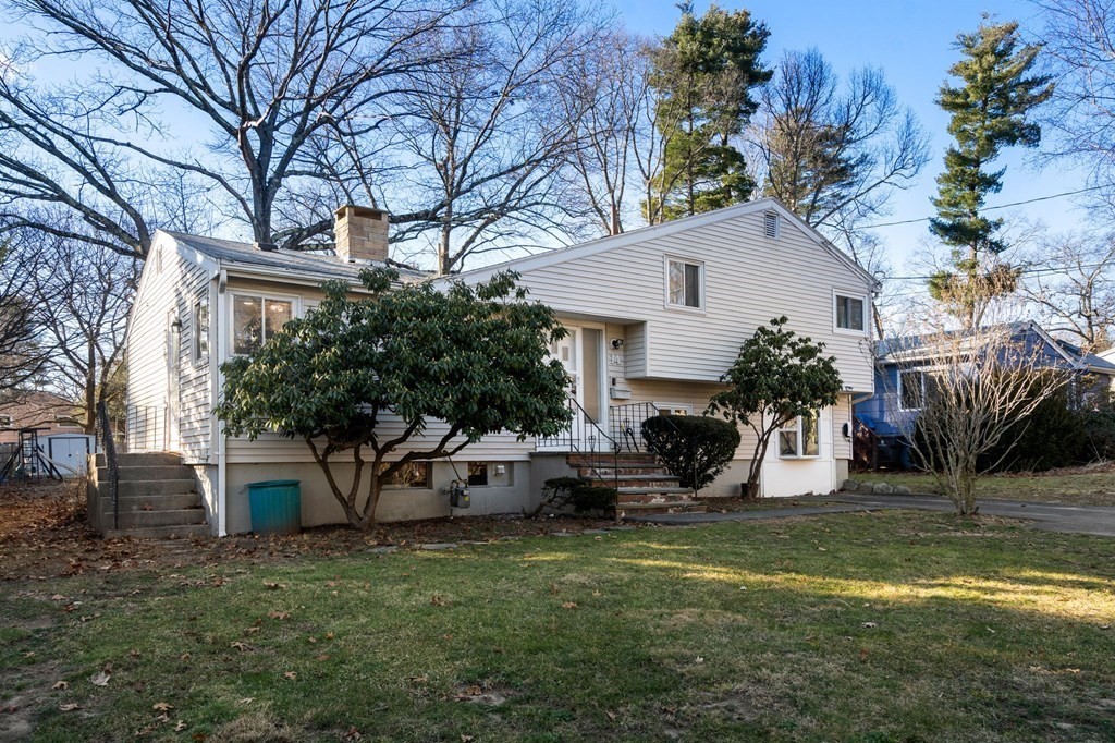 14 Woodward Road Framingham, MA 01701 - Photo 5 of 33 Gallery Image 5