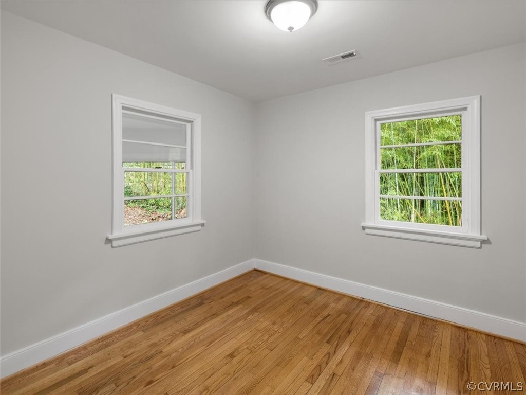 9001 Cherokee Road Richmond, VA 23235 - Photo 27 of 39 Bedroom 1