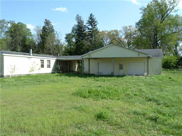 2700 River Road Montezuma, IN 47862 - Photo 2 of 2