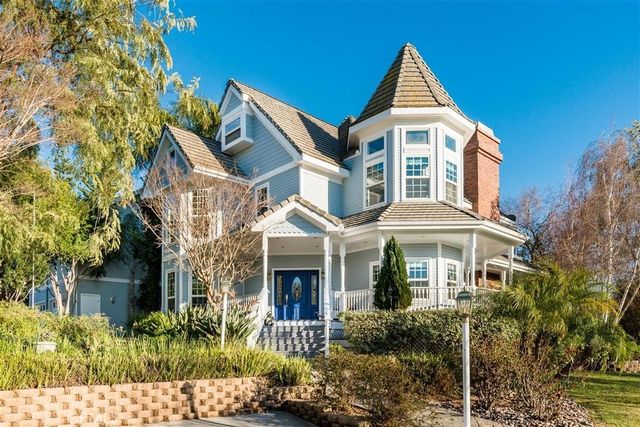 $1,700,000 | 3352 VÃa Zara, Fallbrook, CA 92028