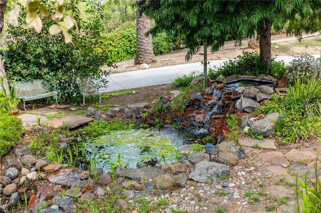 $1,700,000 | 3352 VÃa Zara, Fallbrook, CA 92028