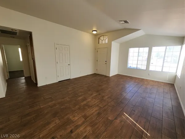 $1,995 | 4449 Cielo Lane, Las Vegas, NV 89130