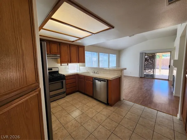 $1,995 | 4449 Cielo Lane, Las Vegas, NV 89130