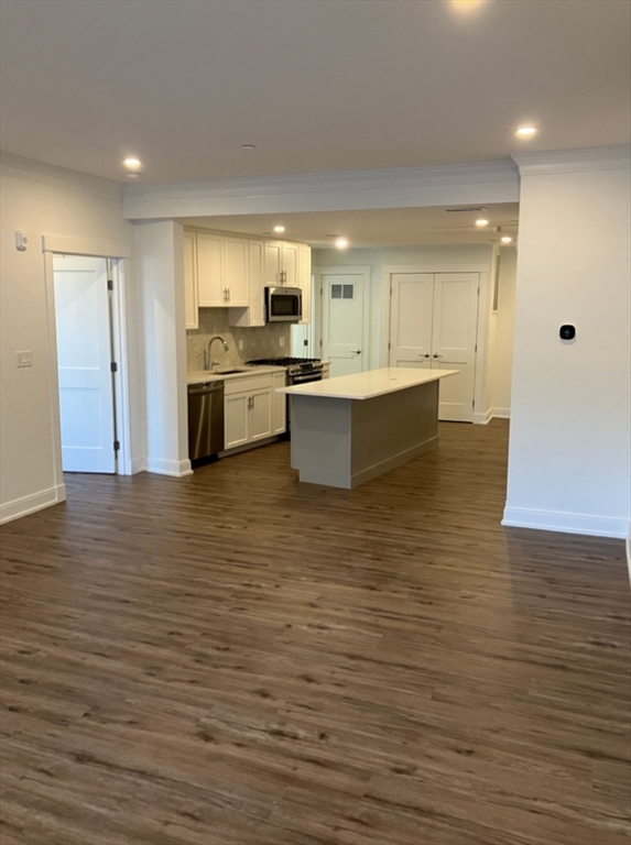 61 County Street, Unit 310 Dover, MA 02030 - Photo 2 of 6