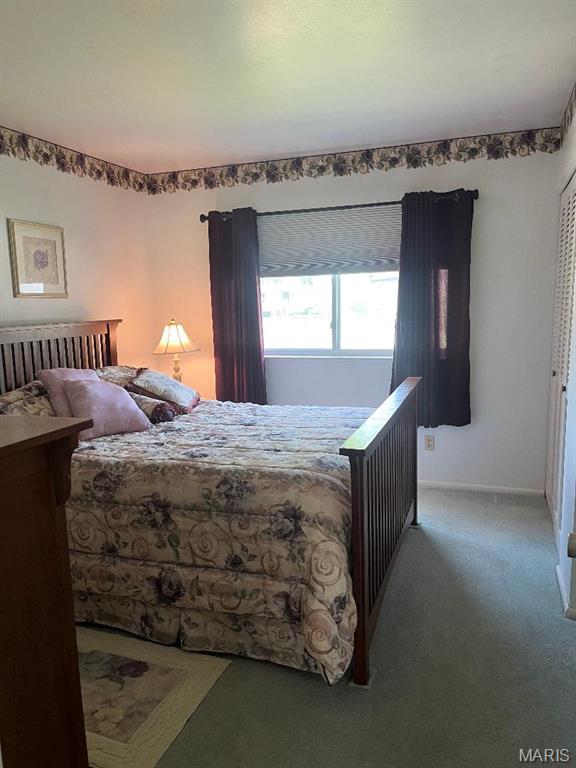 5001 Kingsmire Drive Godfrey, IL 62035 - Photo 16 of 19 Gallery Image 16